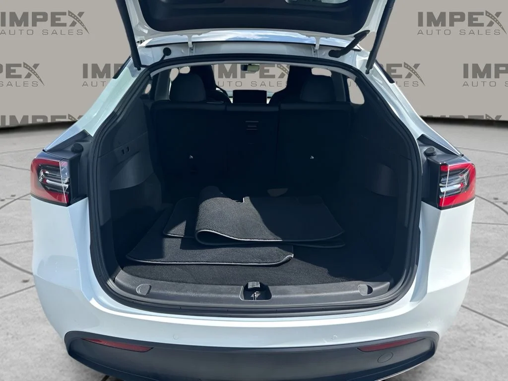 Used 2021 White Tesla Long Range image 19