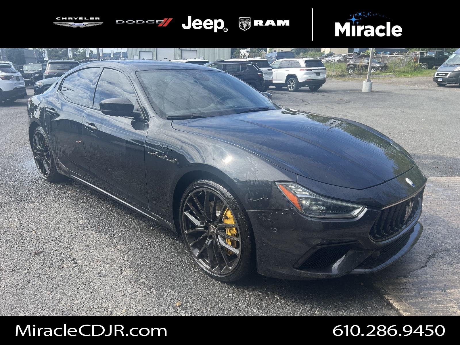 Used 2023 Nero Ribelle Metallic Maserati Modena Q4 image 1