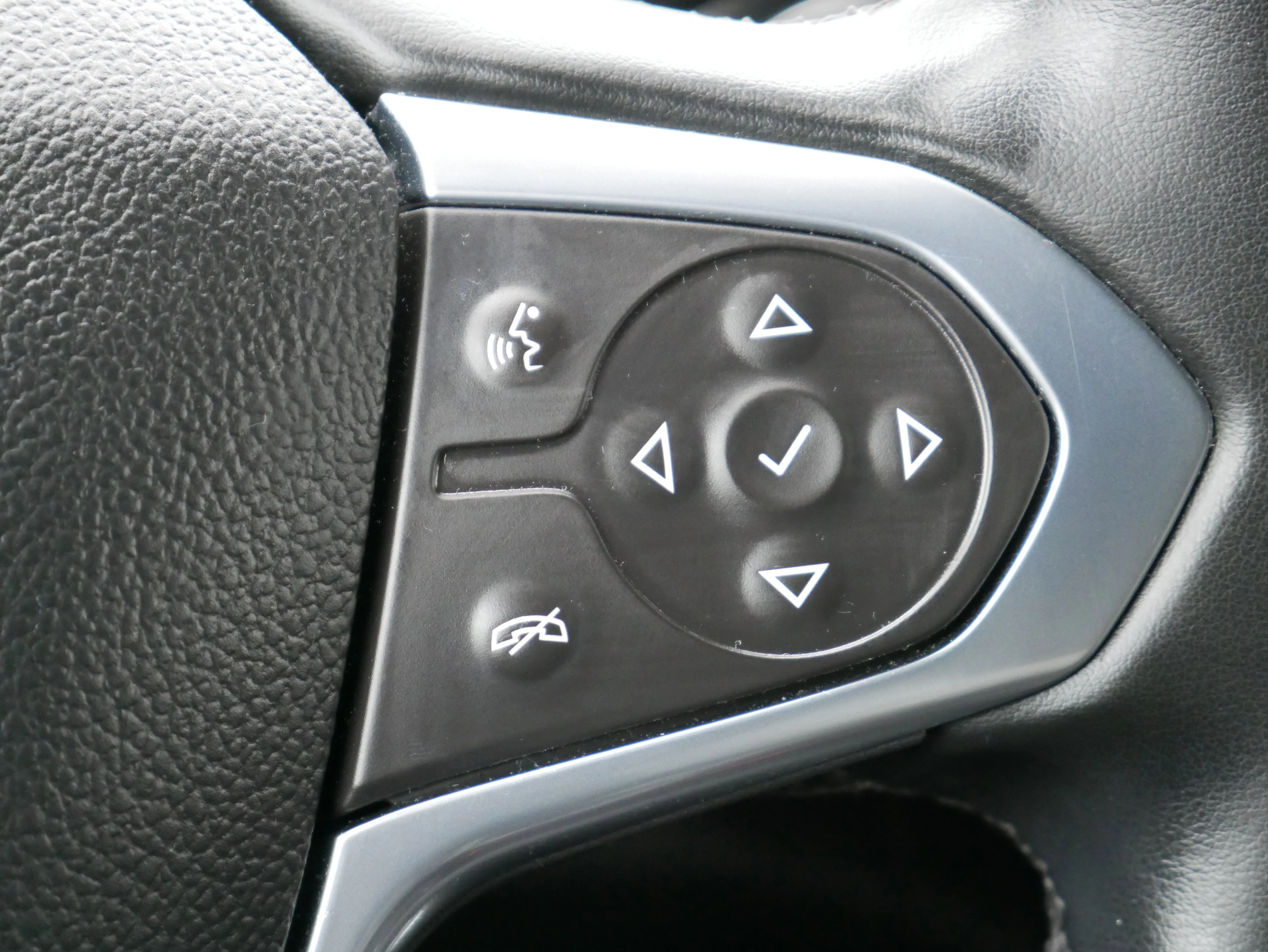 2024 Chevrolet Traverse Limited 1LT - Photo 27
