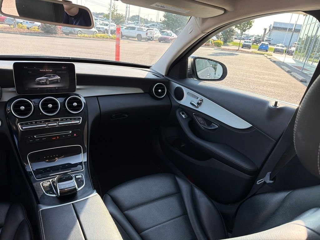 Used 2016 Silver Mercedes-Benz C 300 image 28
