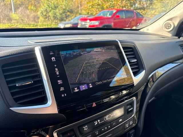Used 2019 White Honda RTL-E image 8