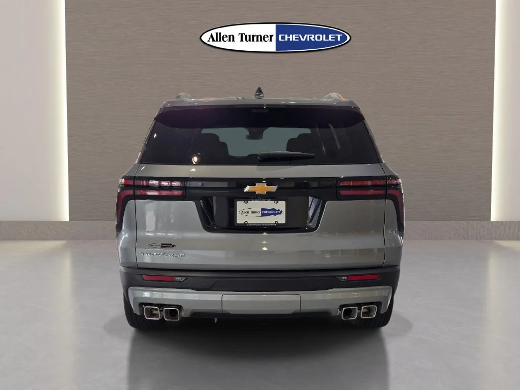 2027 Chevrolet Traverse LT - Photo 9