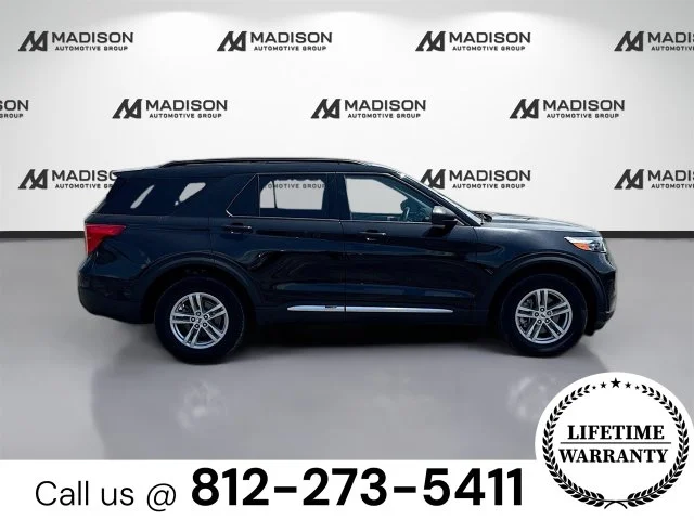 Used 2023 Black Ford XLT image 2