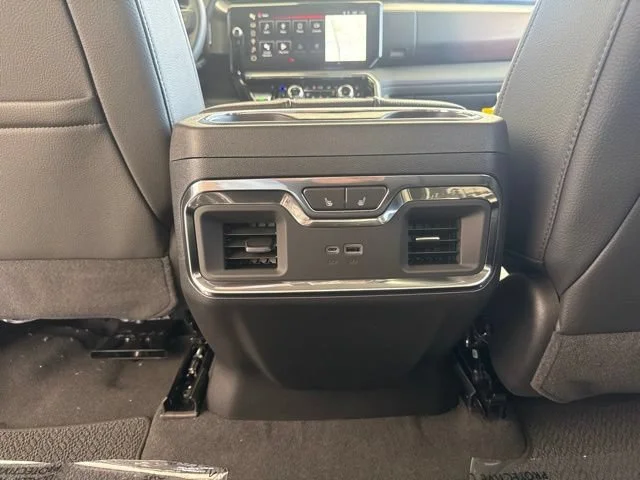2026 GMC Sierra 2500HD Denali - Photo 17