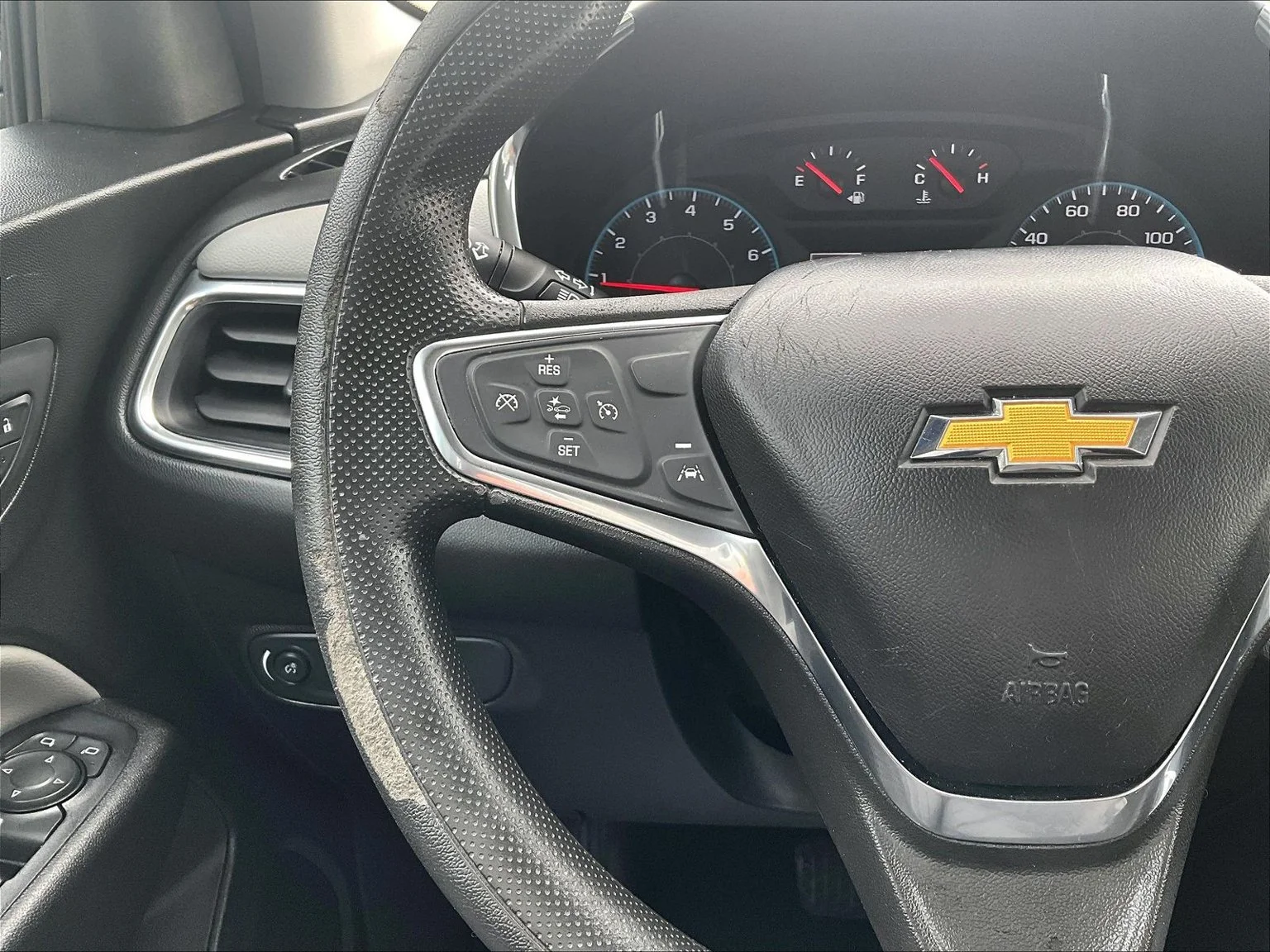 Used 2020 Gray Chevrolet LS image 18