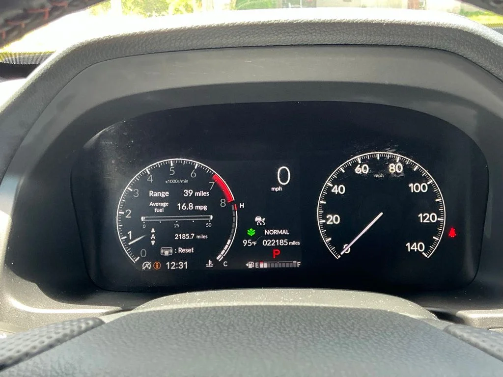 Used 2025  Honda TrailSport image 40