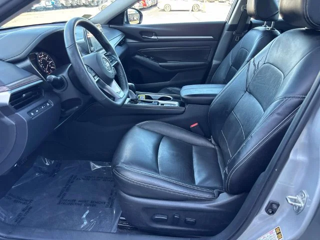 Used 2022 Silver Nissan 2.5 SL image 7