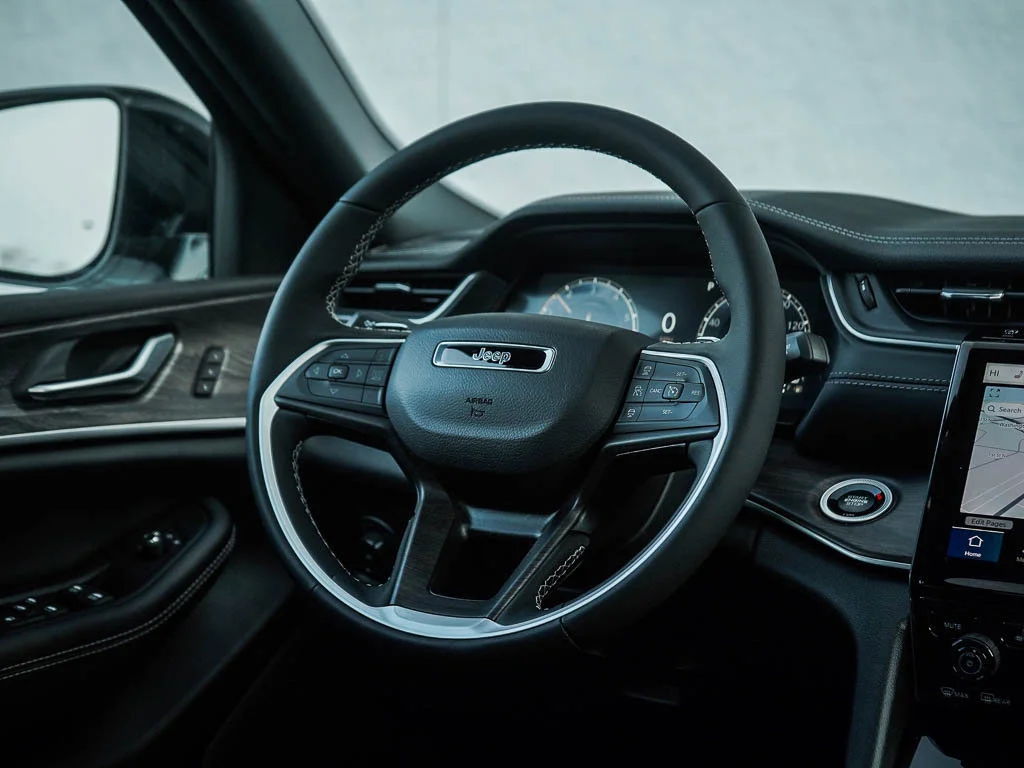 2025 Jeep Grand Cherokee Limited - Photo 15