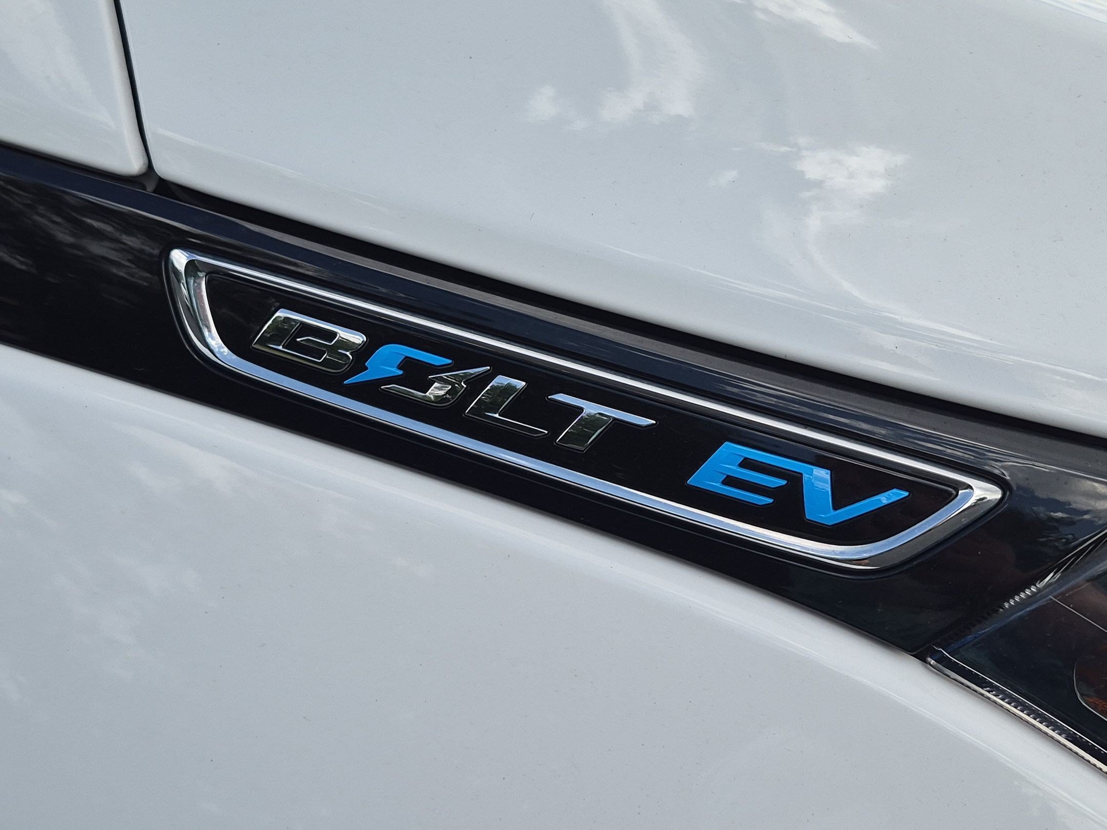 Used 2018 (Includes (TUS) Black grille.) Chevrolet LT image 24