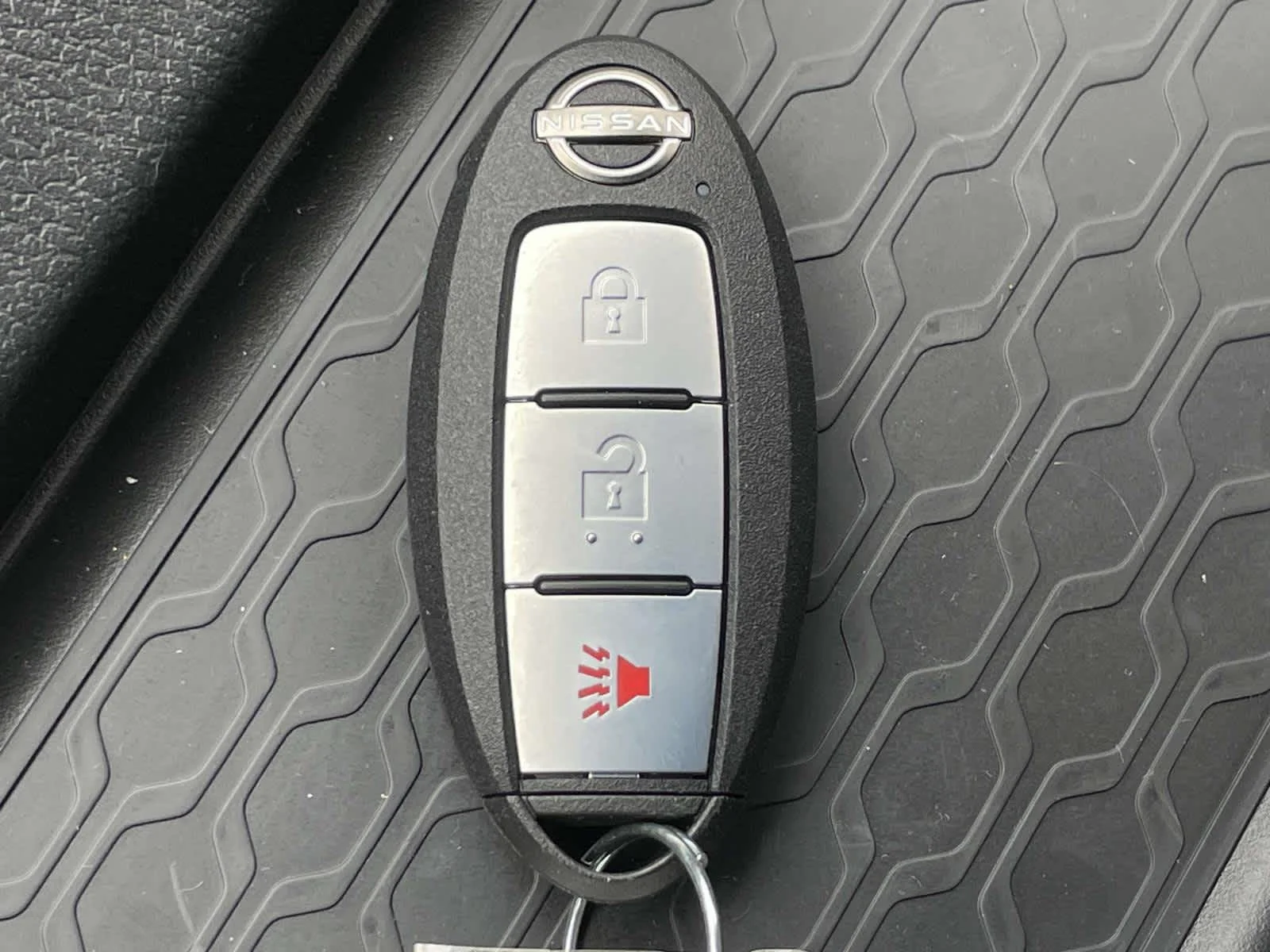 New 2026 Boulder Gray Pearl Nissan SV image 35