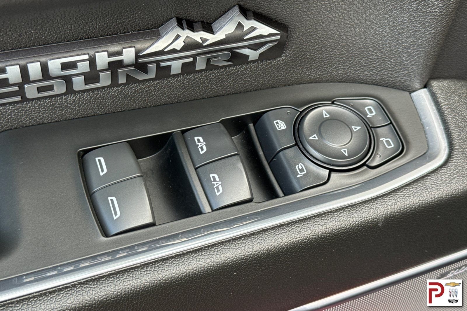 Used 2024 Red Chevrolet High Country image 13