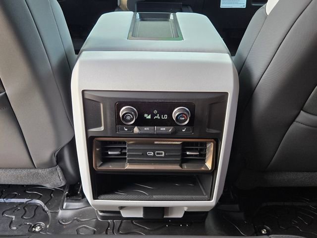 2025 GMC HUMMER EV 2X - Photo 18