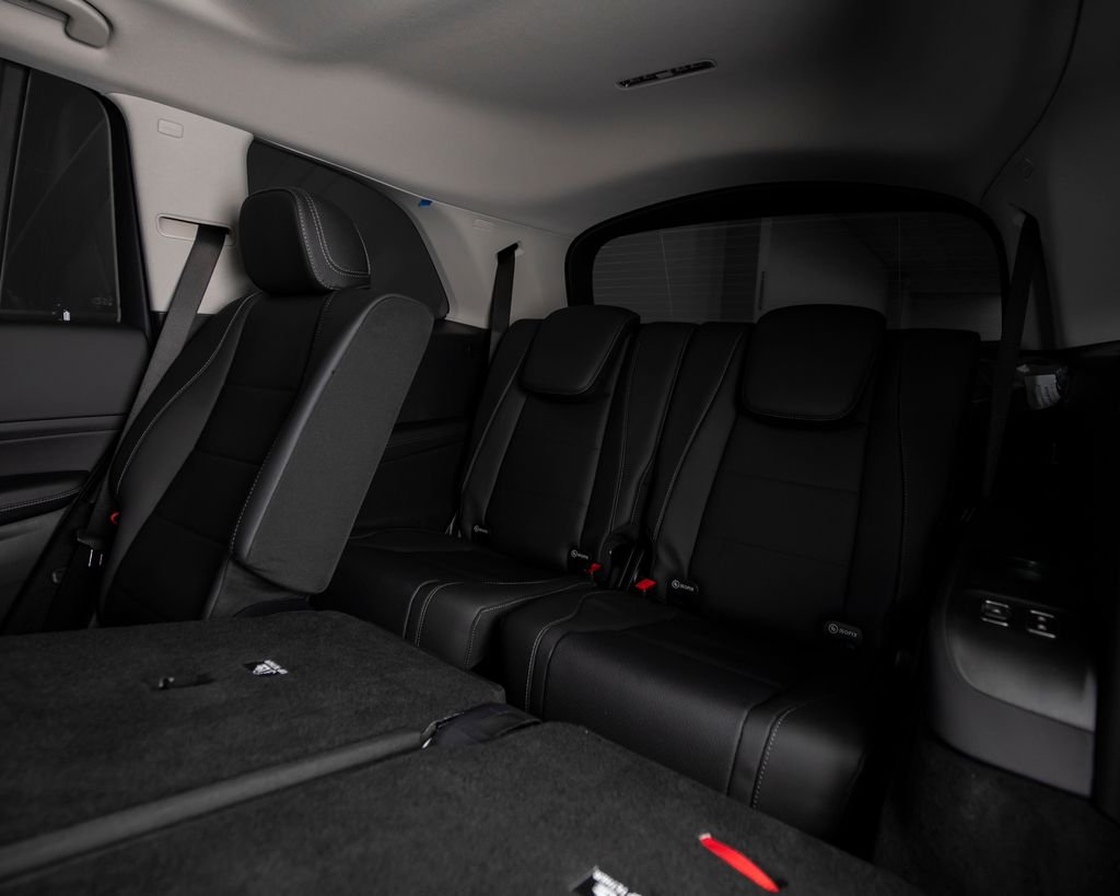 New 2026 Black Mercedes-Benz GLS 450 image 9