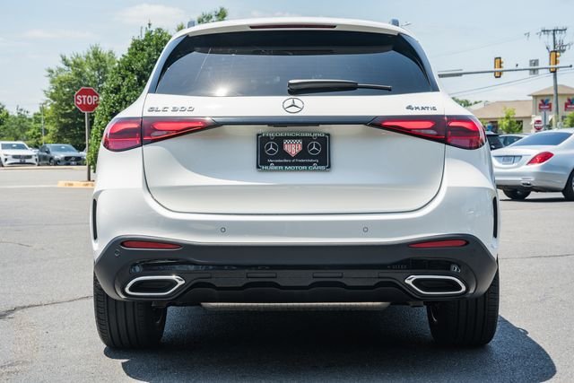 Certified Used 2025 Polar White Mercedes-Benz GLC 300 image 6