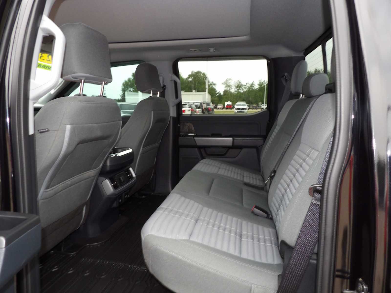 Used 2023 Area 51 Ford XLT image 12
