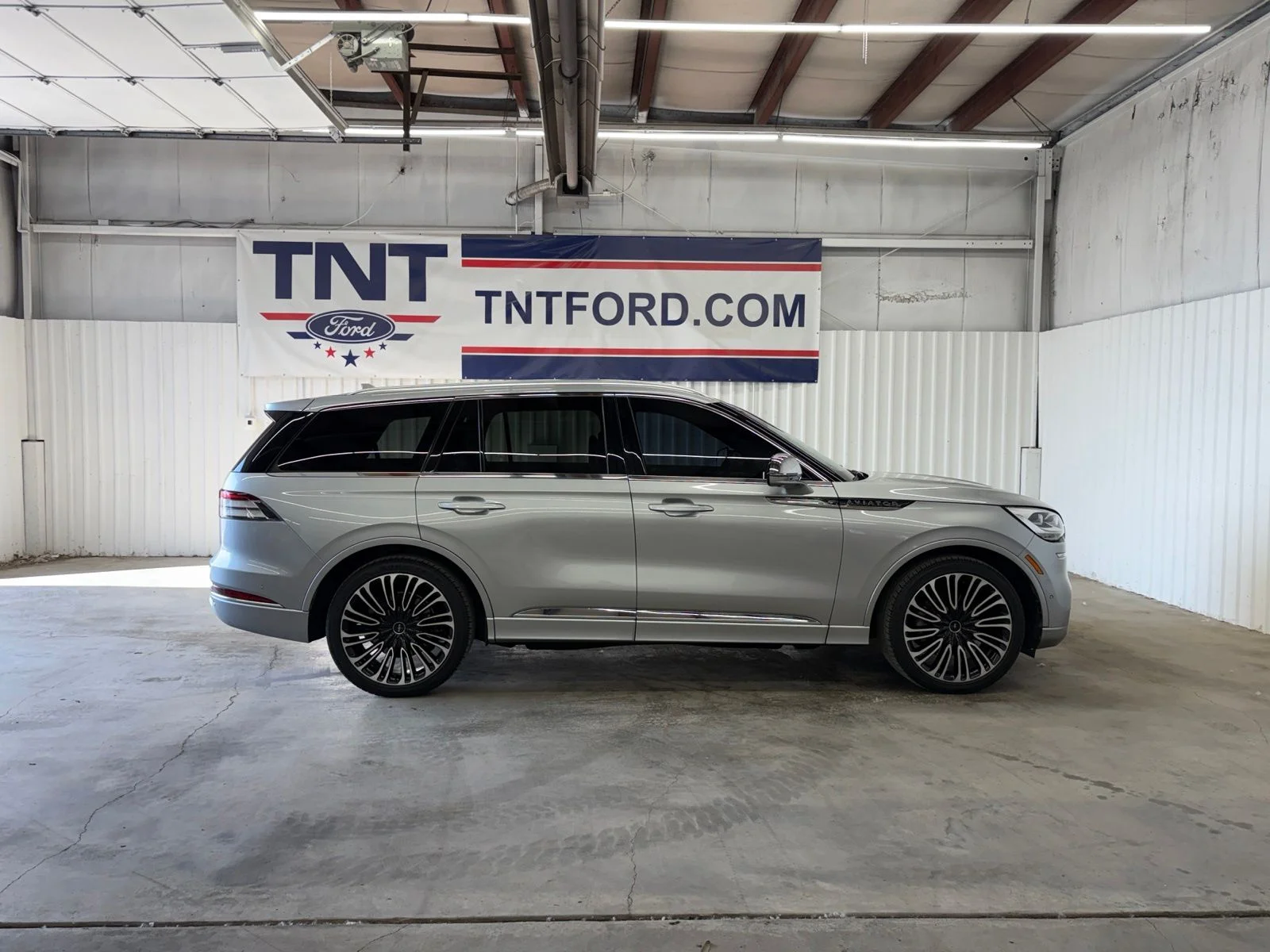 2020 Lincoln Aviator Black Label AWD's photo