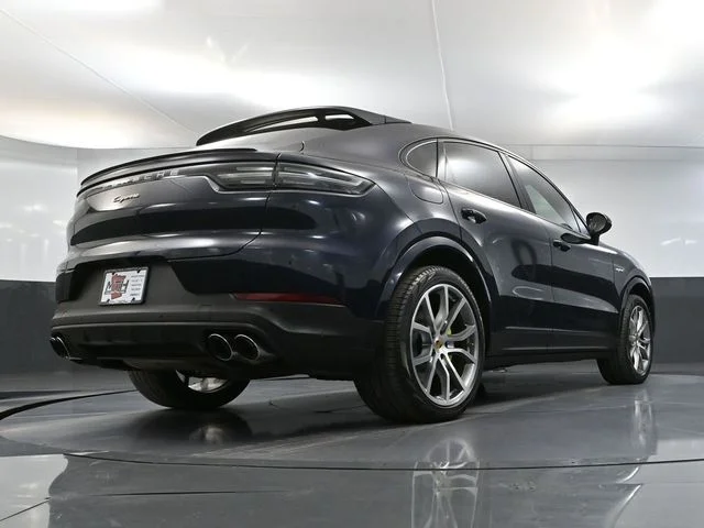 Used 2022 Blue Porsche Base image 50