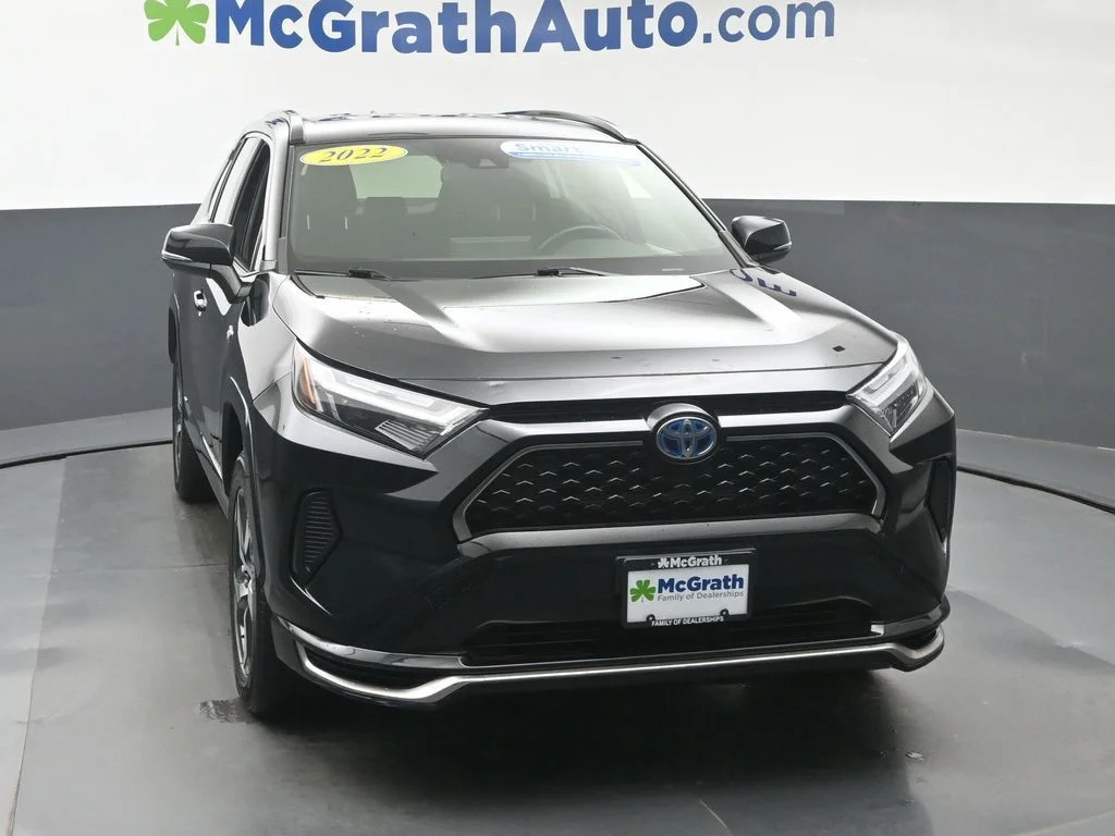 Used 2022 Black Toyota SE image 5