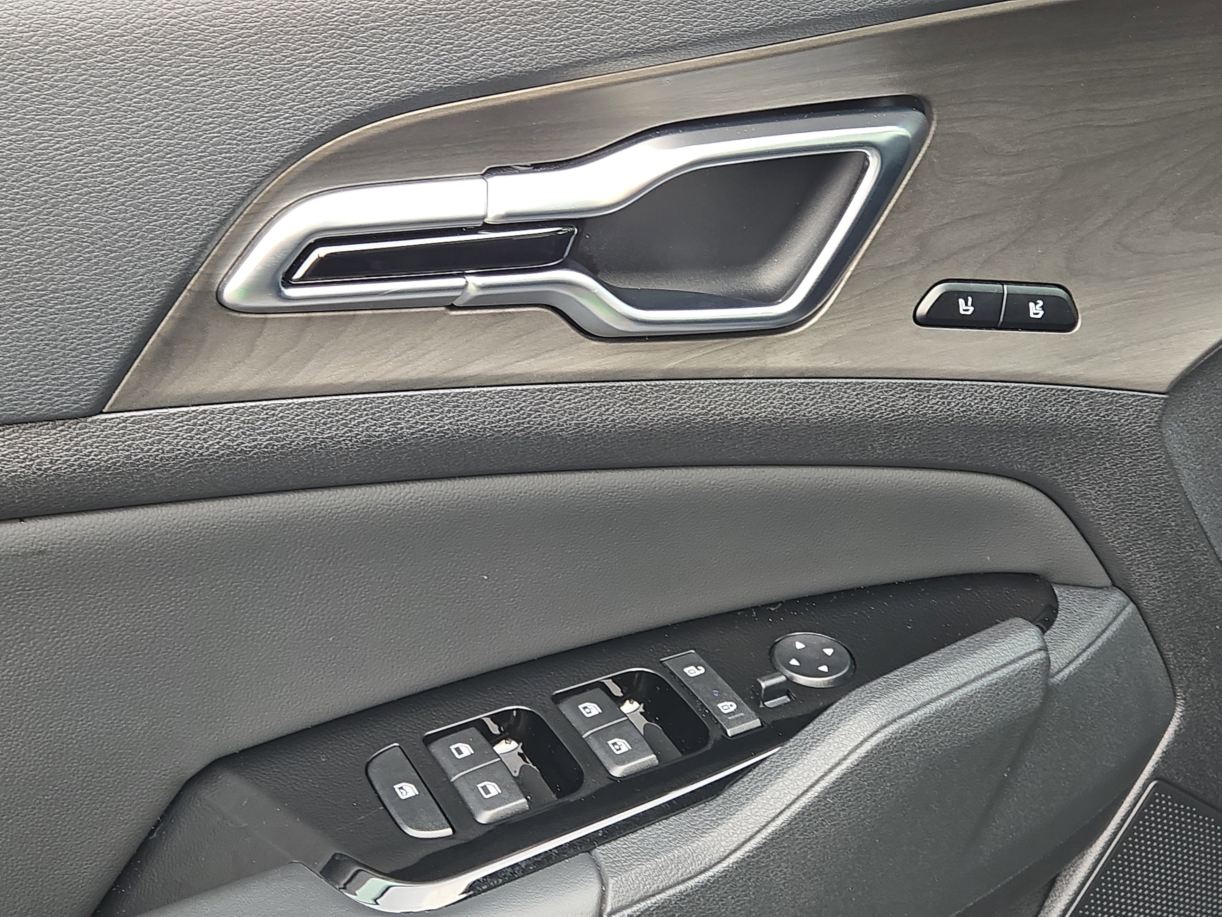 Used 2024 Ebony Black Kia X-Pro Prestige image 21