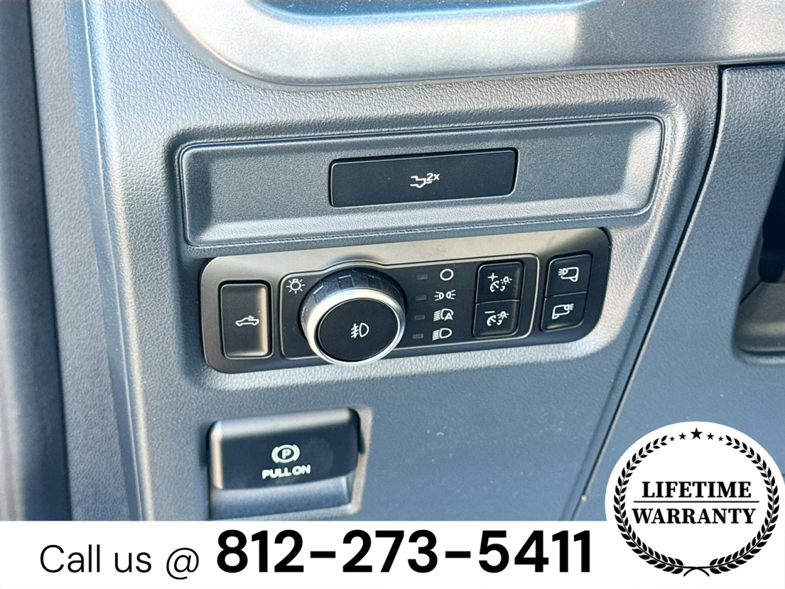 New 2026 Iconic Silver Metallic Ford XLT image 10