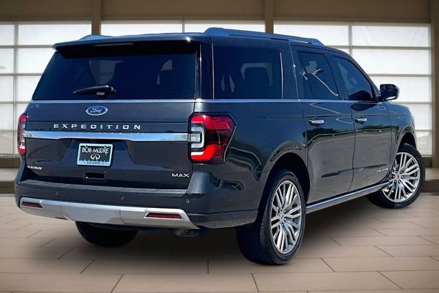 Used 2022  Ford Platinum image 2