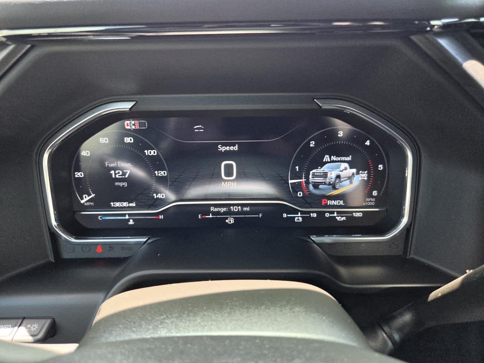 Used 2025 Summit White GMC AT4 image 18