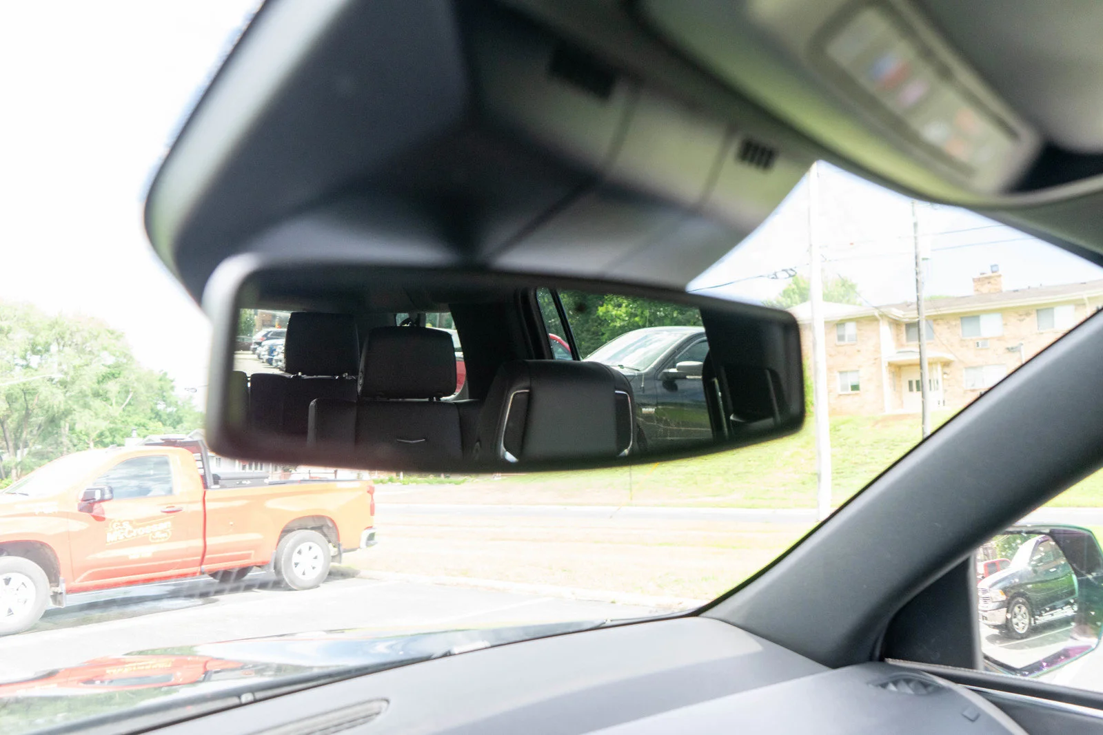 Used 2022 Black Cadillac Luxury image 25