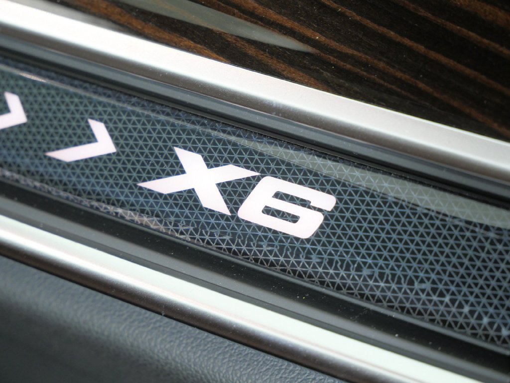 New 2027 Mineral White Metallic BMW xDrive40i image 24