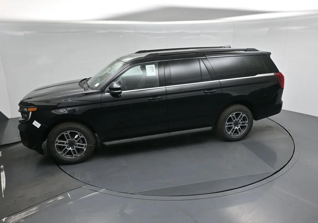 New 2026 Agate Black Metallic Ford Active image 27