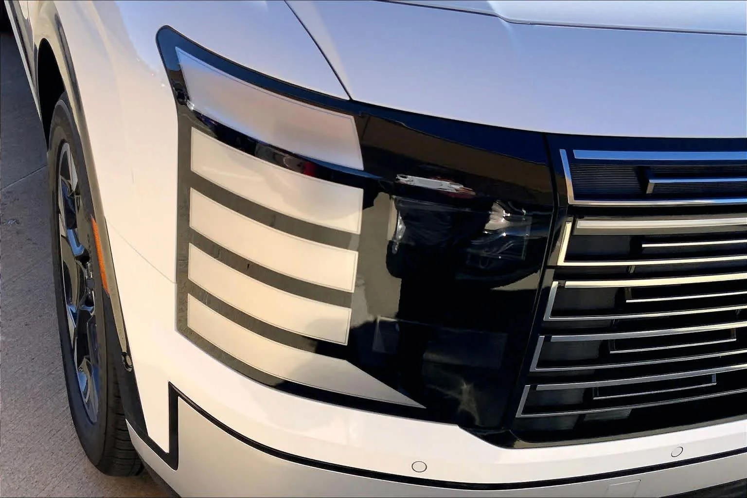 New 2026 Creamy White Pearl Hyundai Limited image 13