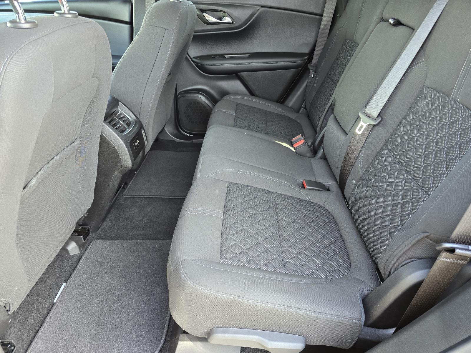 Used 2021 BLACK Chevrolet LT image 10