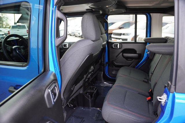 Used 2025 Hydro Blue Pearlcoat Jeep Rubicon image 16