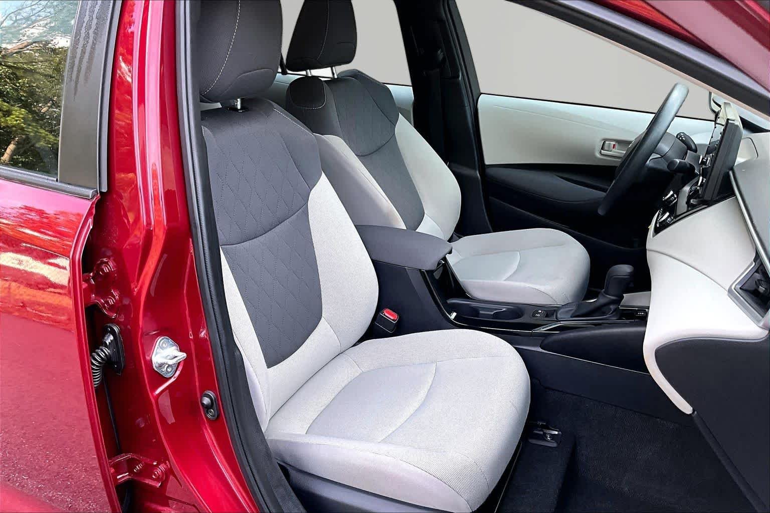 Used 2022 Ruby Flare Pearl Toyota LE image 9