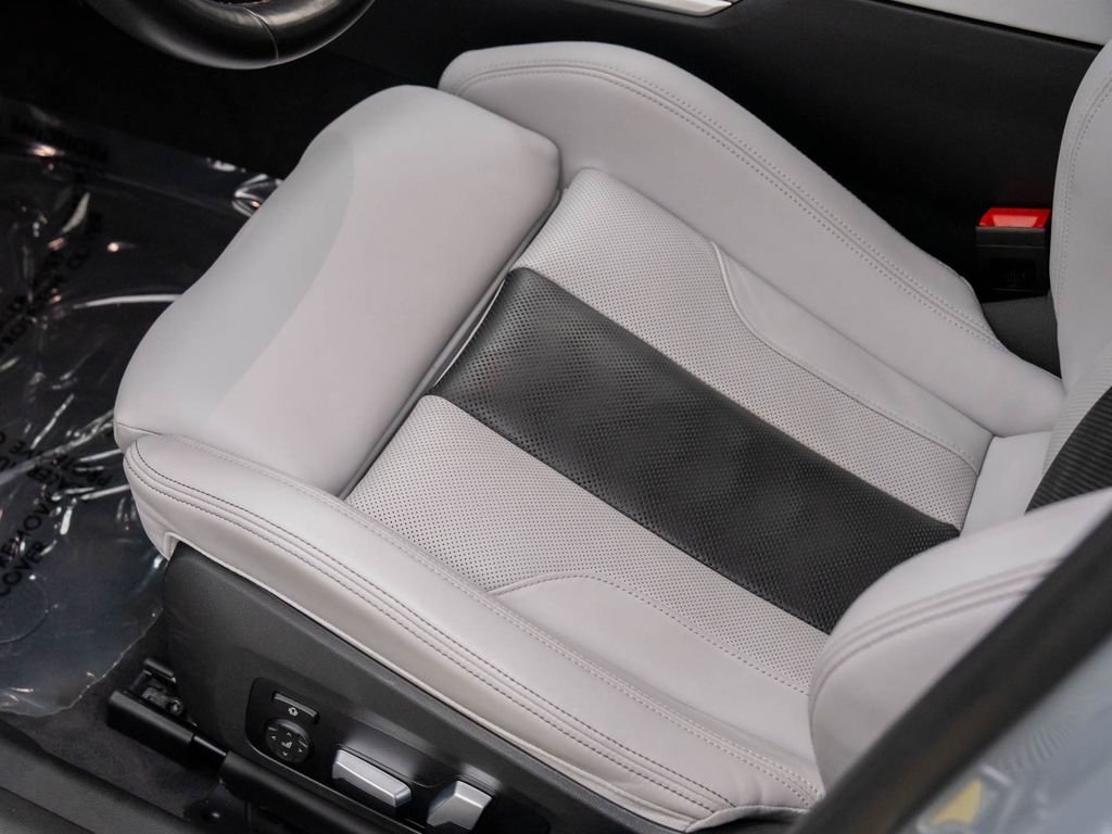 2023 BMW M3 Sedan Base - Photo 17