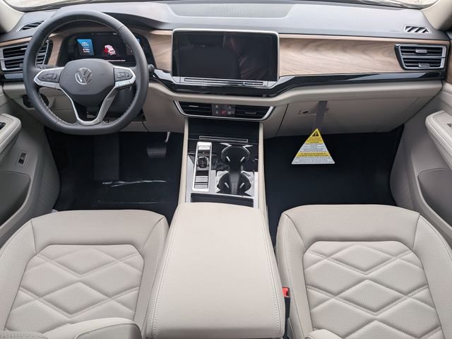 New 2026 Black Volkswagen 2.0T SE w/Technology image 17