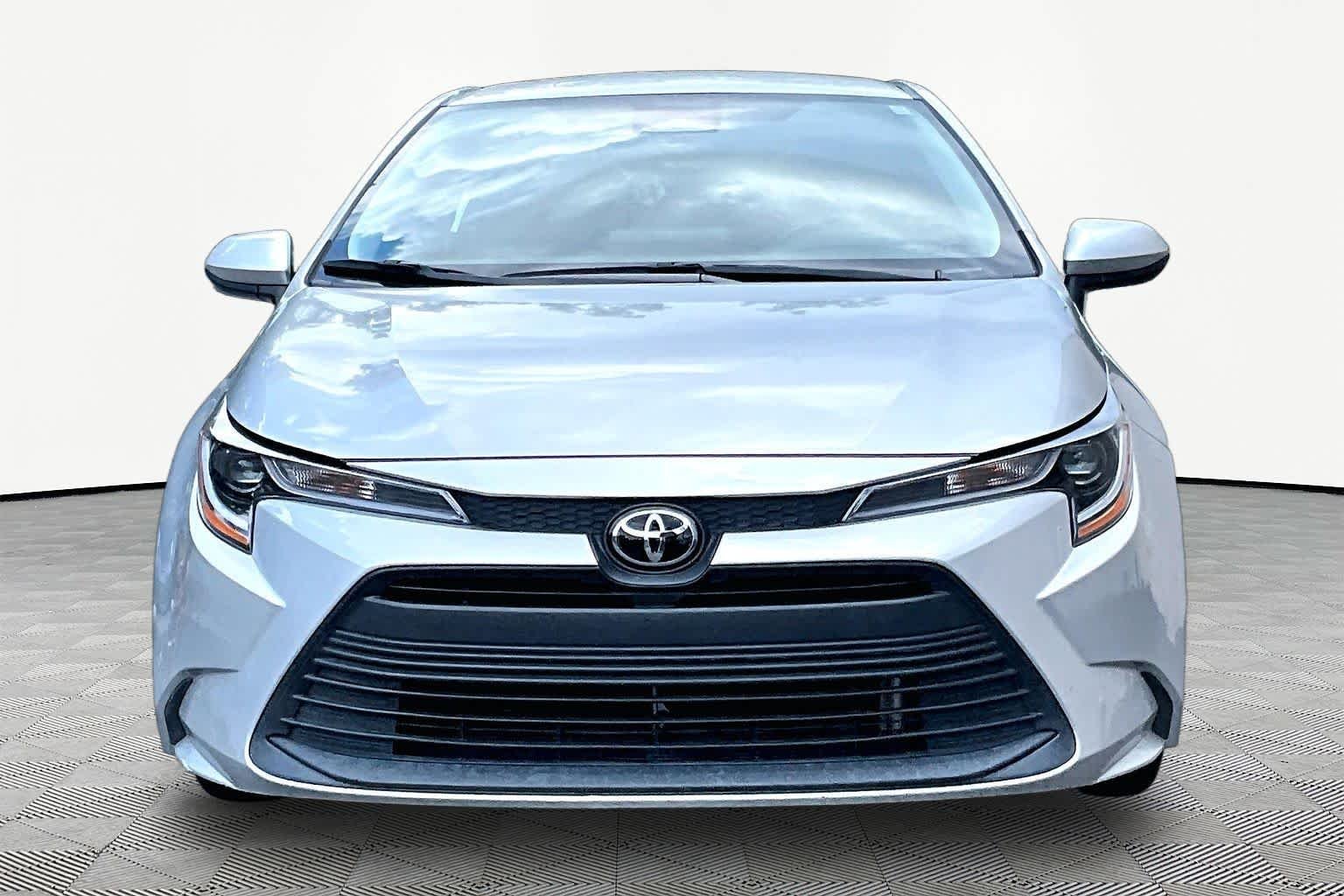 Certified Pre-Owned 2025 Toyota Corolla LE