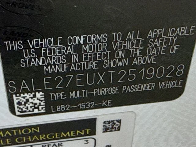 New 2026 Fuji White Land Rover X-Dynamic SE image 34