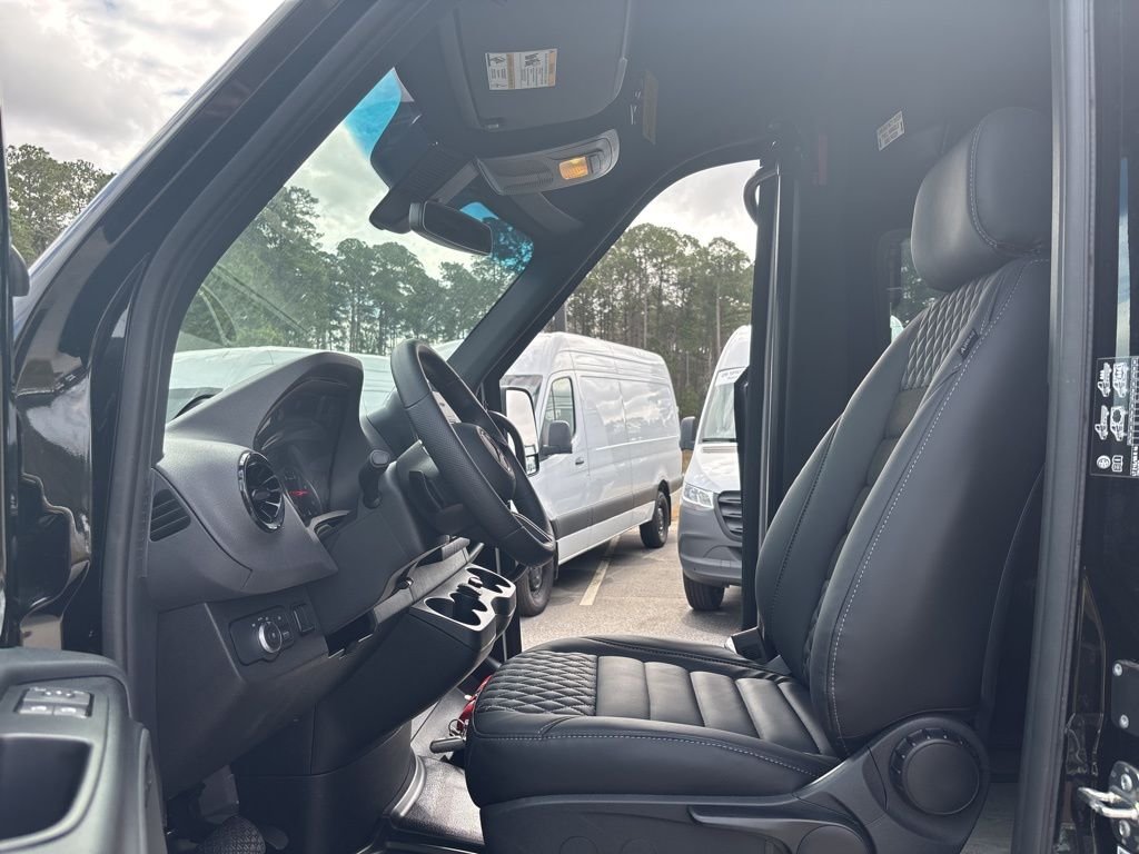 New 2025 Black Mercedes-Benz 15 Passenger Portal Door image 40