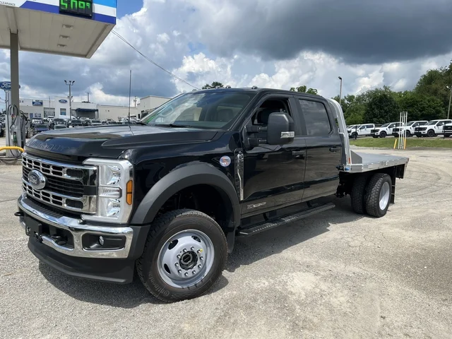 2026 Ford Super Duty F-550 DRW F-550® XL