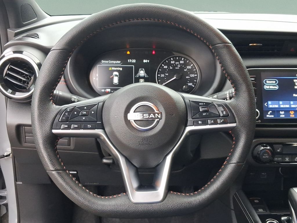 Used 2023 Gray Nissan SR image 10