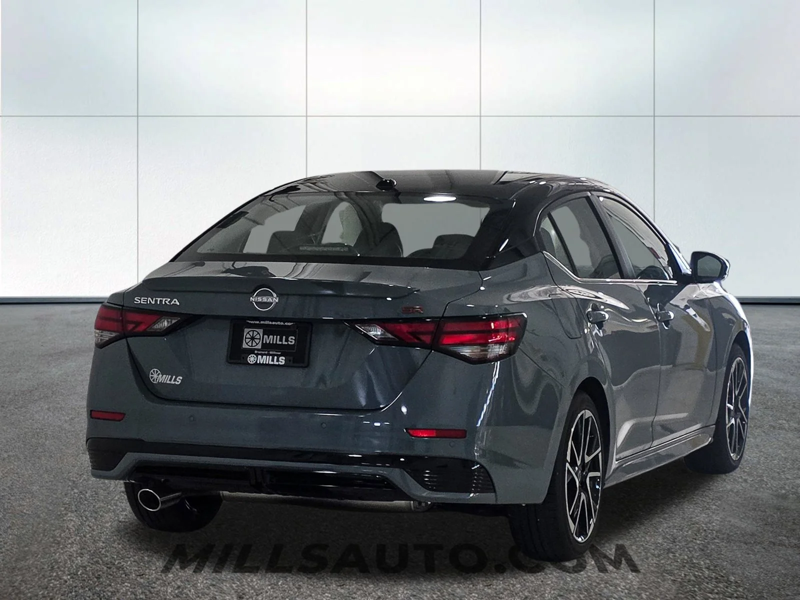 2025 Nissan Sentra SR - Photo 7