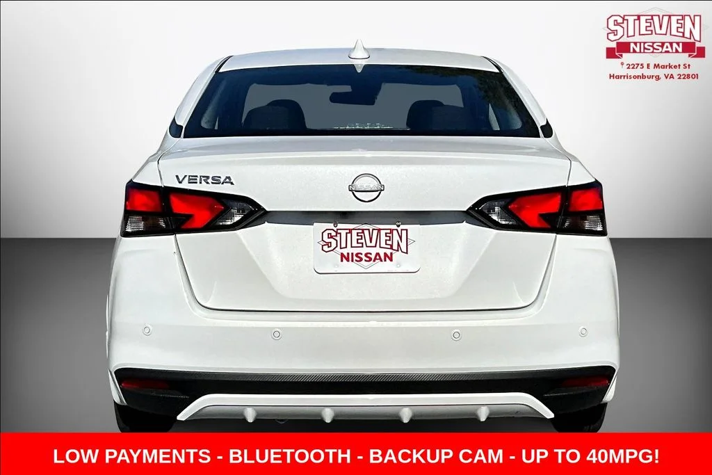 2025 Nissan Versa Sedan SV - Photo 4