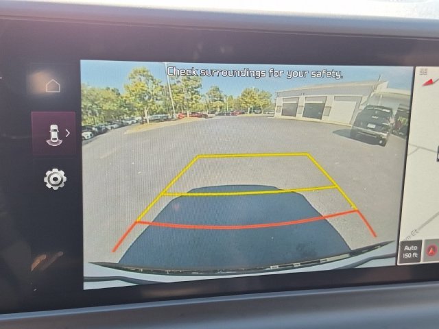 Certified Used 2024 White Kia S image 21
