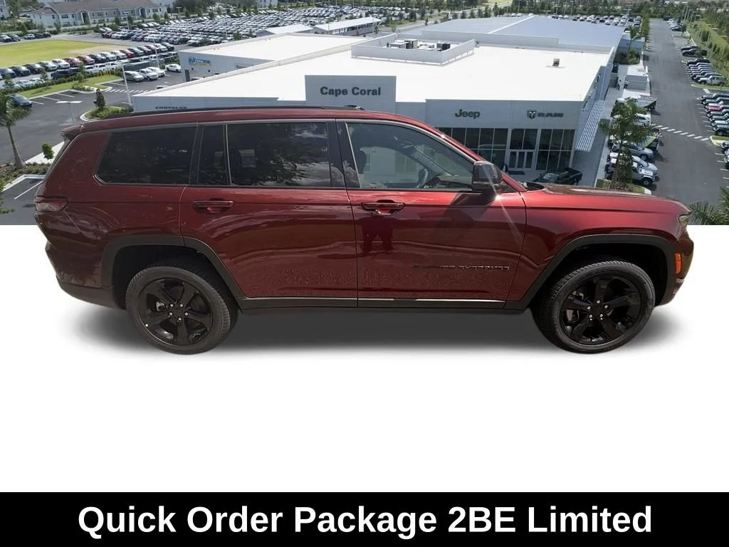 New 2026 Velvet Red Pearl-Coat Exterior Paint Jeep Limited image 3