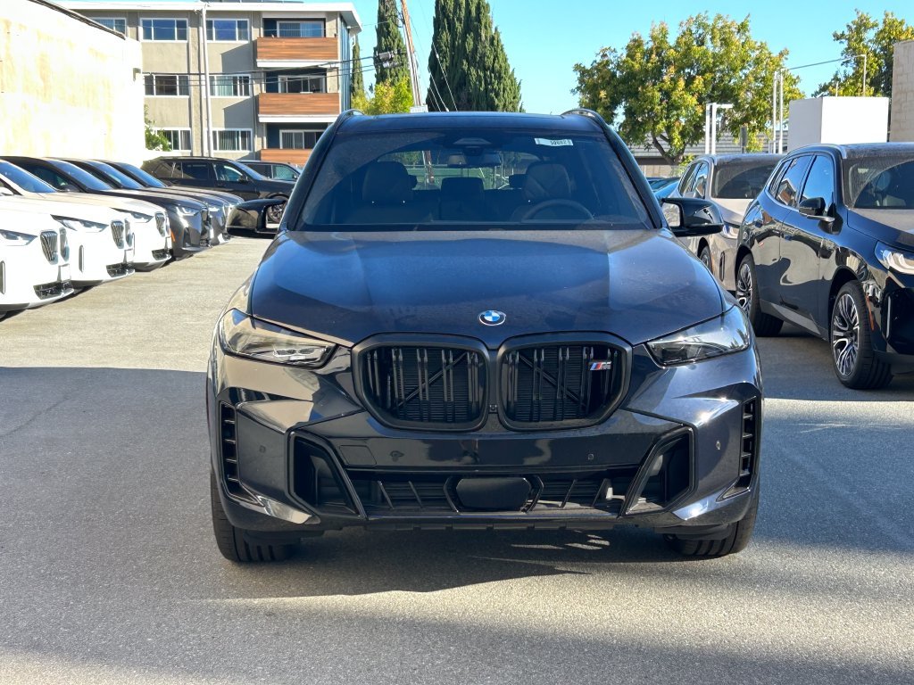 Used 2026 Carbon Black Metallic BMW M60i image 8