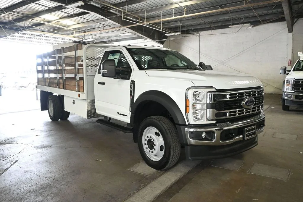 New 2026 Oxford White Ford XL image 23