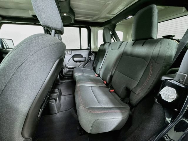 2025 Jeep Wrangler 4-Door Rubicon - Photo 20