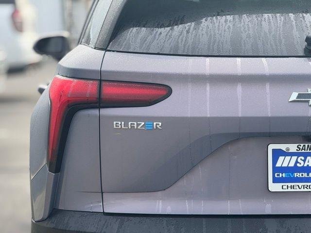 2026 Chevrolet Blazer EV LT - Photo 7