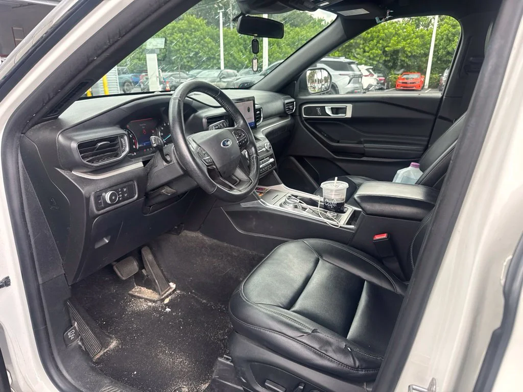 Used 2020 White Metallic Ford XLT image 7