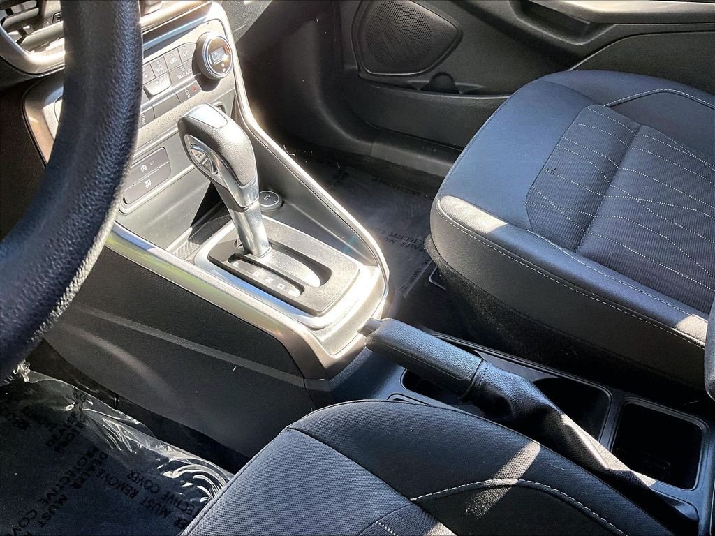 Used 2022 Smoke Metallic Ford SE image 20